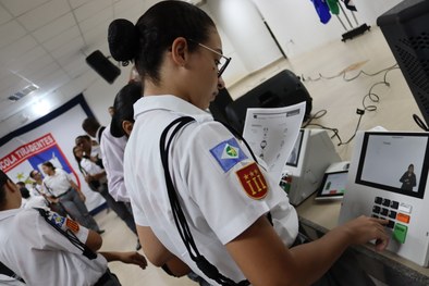 VOTO CONSCIENTE NA ESCOLA MILITAR TIRADENTES DE CUIABA 6