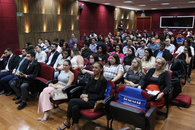 Visita guiada de estudantes de Direito da Fasipe Cuiabá