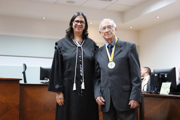 TRE-MT ENTREGA DE HONRARIA OUVIDORIA ELEITORAL - CAPA