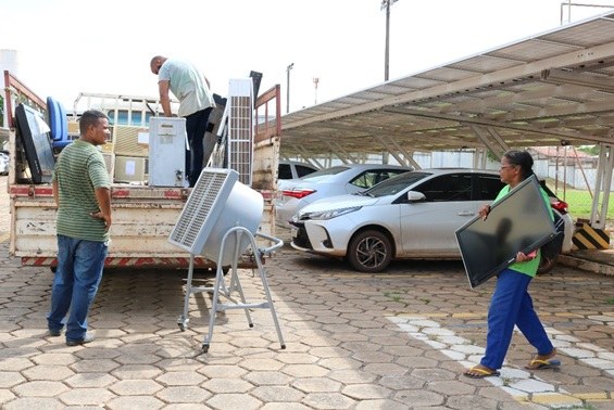 TRE-MT ENTREGA DE MATERIAIS DOADOS À ASMATS