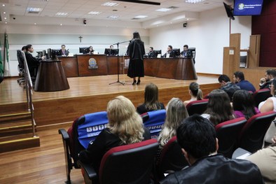 Visita guiada de estudantes de Direito da Fasipe Cuiabá